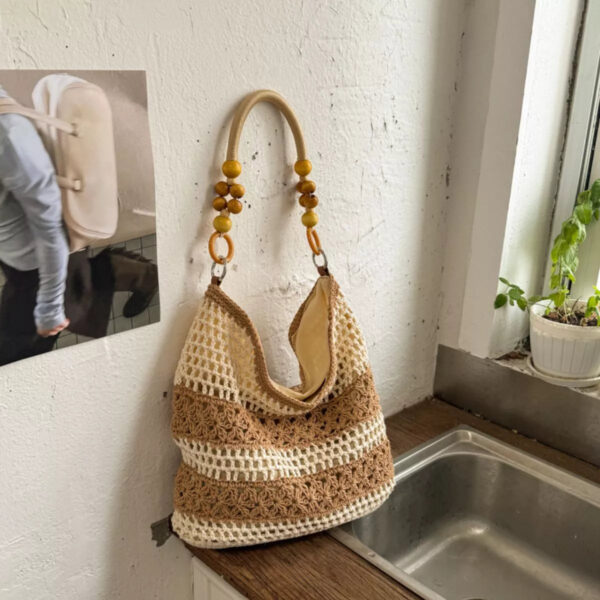 9d66ba65-1bef-4cca-8c63-28f12fc8fa64-Max-Origin.jpg Crochet Knit Shoulder Bag